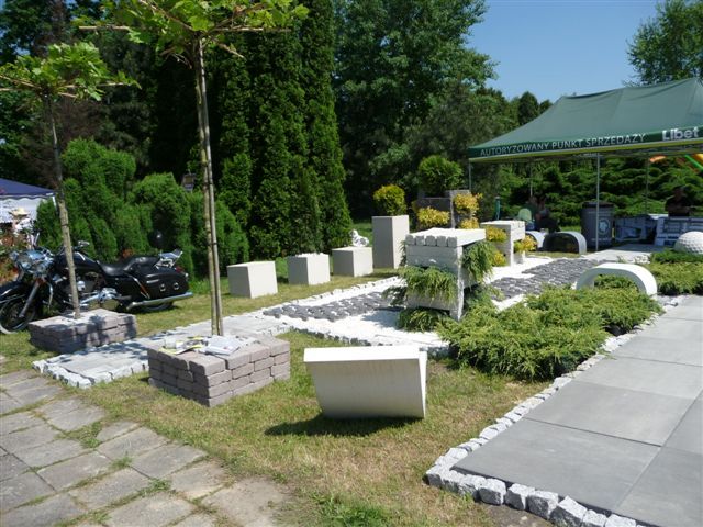 Ogród zaprojektowany i wykonany przez studentów WST przy współpracy firmy novum w Parku Śląskim